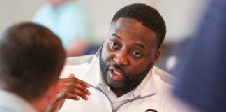 Sterling Lucas: Potential Move to LSU from South Carolina Football