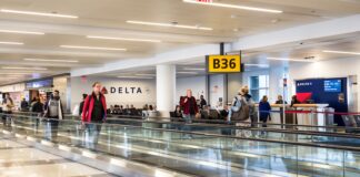 Governor Urges Travelers to Adjust Their Plans